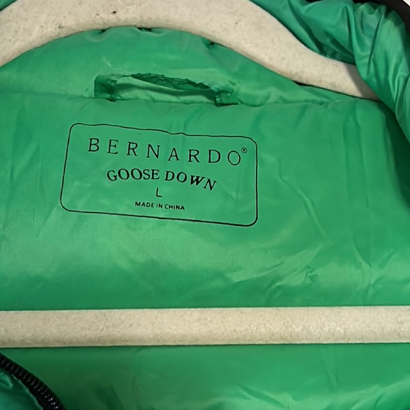 BERNARDO GOOSE DOWN INSULATED PUFFER NYLON VEST JACKET - Picture 8 of 14